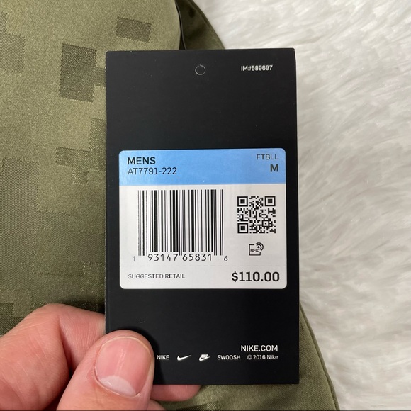 New Nike NFL New England Patriots Salute To Service Repel Jacket AT7791-222 - Picture 4 of 13